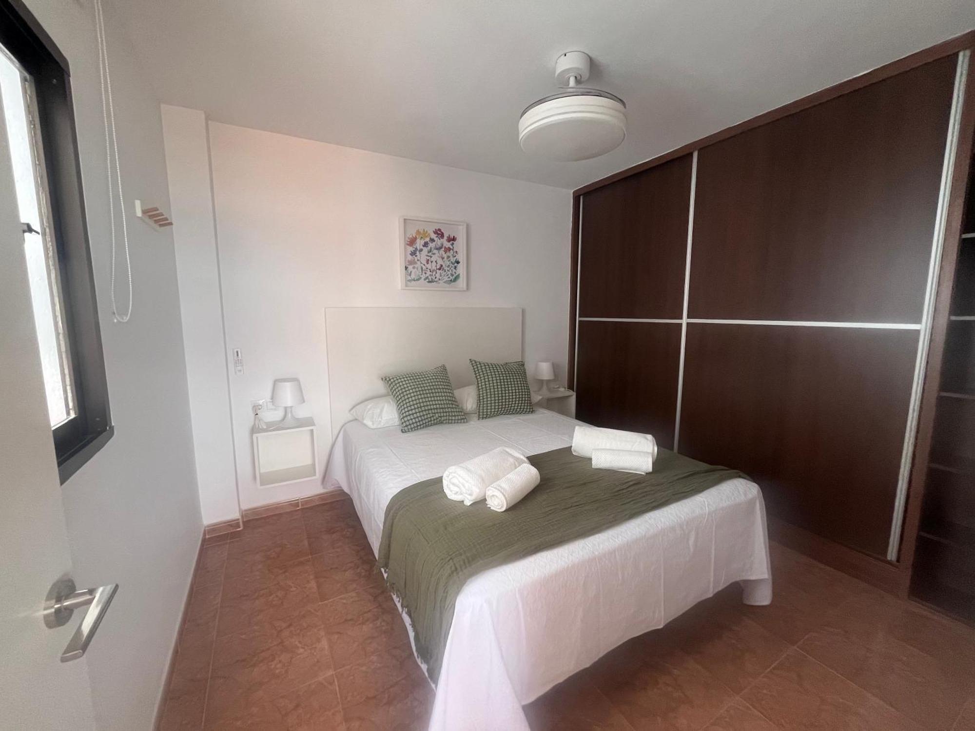 Apartamento Lidia Planta 2, La Carihuela 1ª Linea Playa, Vistas Mar, Buhardilla 1 Dormitorio, 40 M2, 1-3 Huesped, Terraza, Wifi Torremolinos Dış mekan fotoğraf