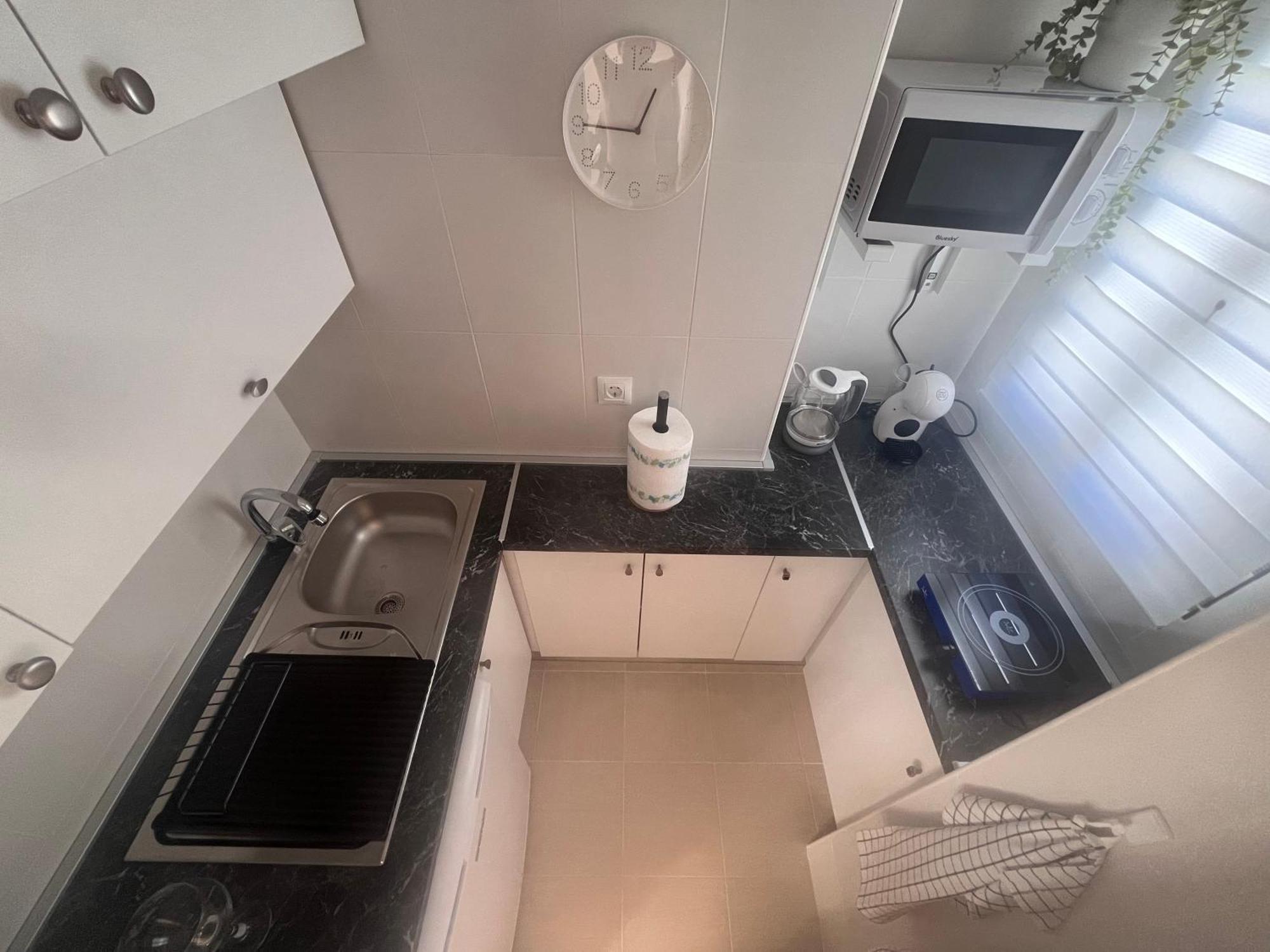 Apartamento Lidia Planta 2, La Carihuela 1ª Linea Playa, Vistas Mar, Buhardilla 1 Dormitorio, 40 M2, 1-3 Huesped, Terraza, Wifi Torremolinos Dış mekan fotoğraf