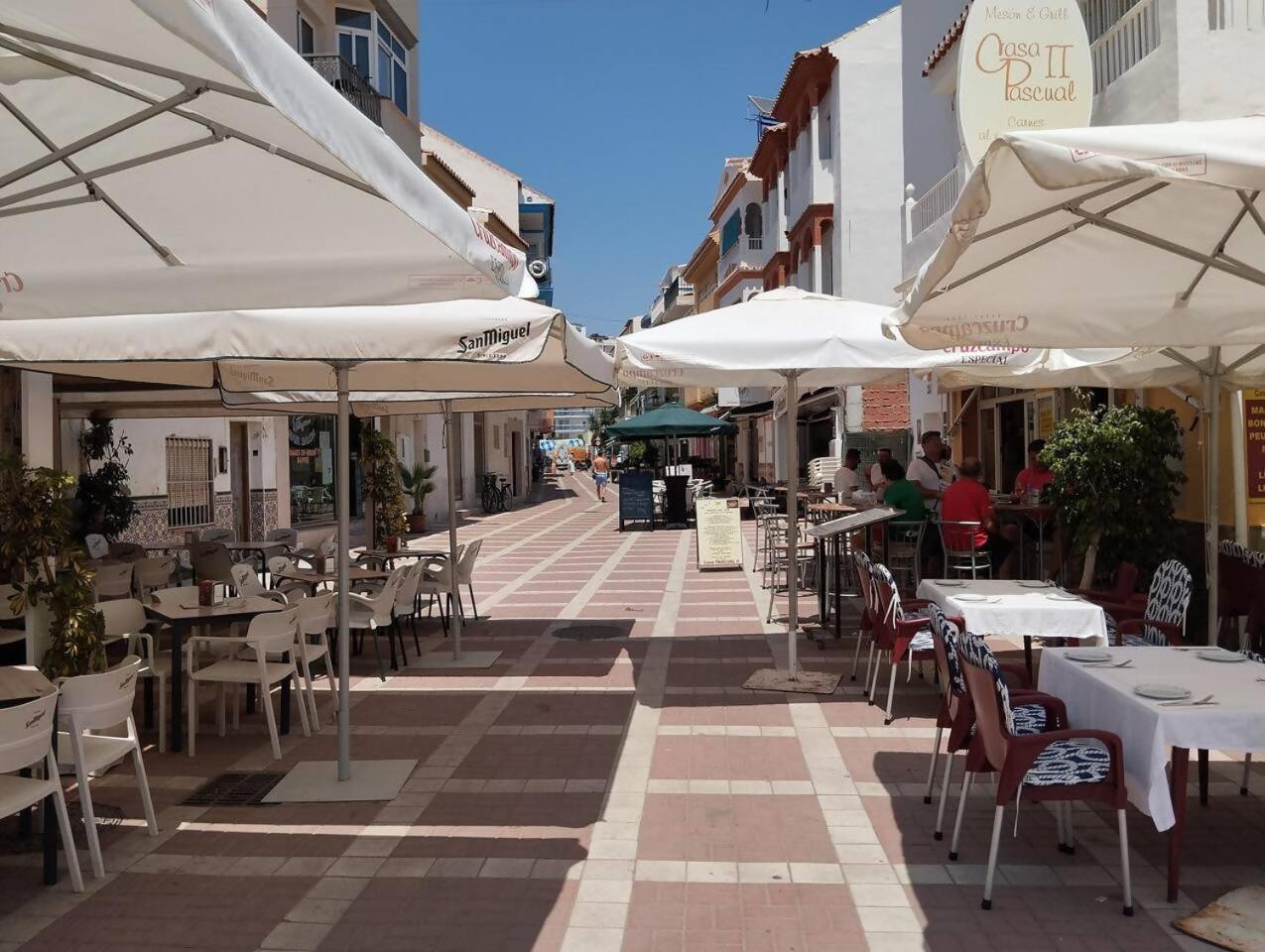 Apartamento Lidia Planta 2, La Carihuela 1ª Linea Playa, Vistas Mar, Buhardilla 1 Dormitorio, 40 M2, 1-3 Huesped, Terraza, Wifi Torremolinos Dış mekan fotoğraf